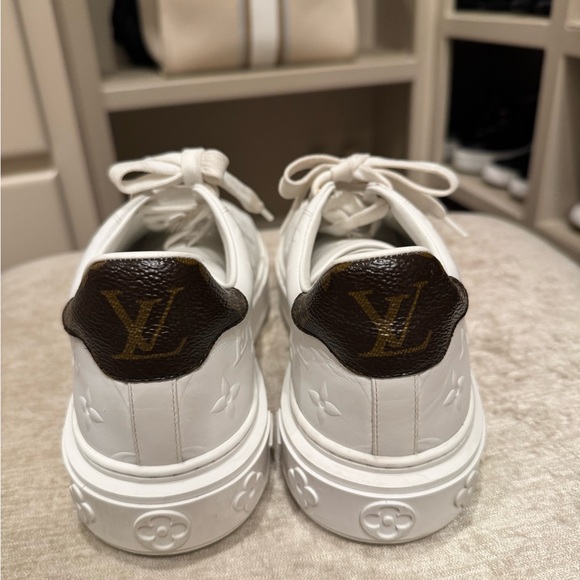 Louis Vuitton Embossed White Sneakers - Picture 6 of 11